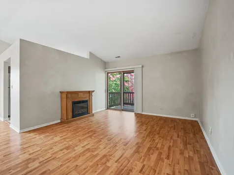 216 Stoneybrook Lane Bloomingdale IL 60108