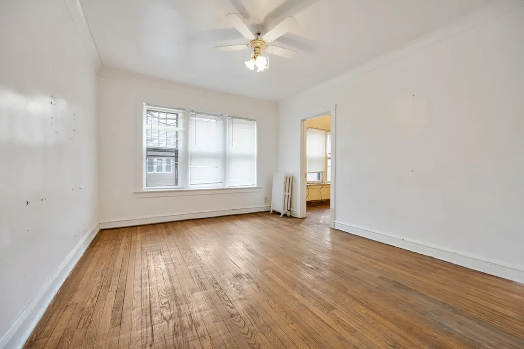 6355-57 South Francisco Avenue Chicago IL 60629