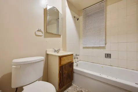 6355-57 South Francisco Avenue Chicago IL 60629