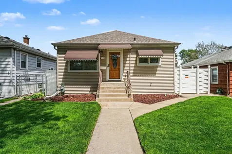 3648 Washington Street Lansing IL 60438