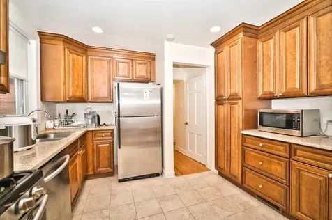 6707 North Saint Louis Avenue Lincolnwood IL 60712