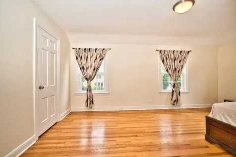 6707 North Saint Louis Avenue Lincolnwood IL 60712