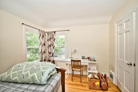 6707 North Saint Louis Avenue Lincolnwood IL 60712