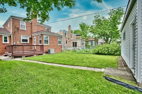 6707 North Saint Louis Avenue Lincolnwood IL 60712