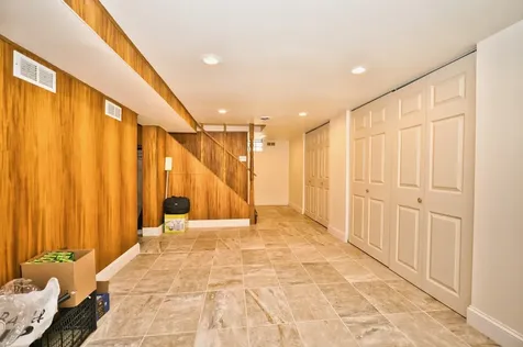 6707 North Saint Louis Avenue Lincolnwood IL 60712