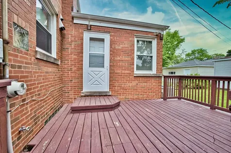 6707 North Saint Louis Avenue Lincolnwood IL 60712