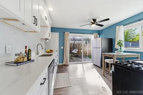 156 Tealwood Road Montgomery IL 60538