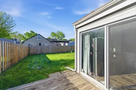 156 Tealwood Road Montgomery IL 60538
