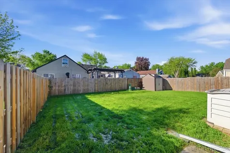 156 Tealwood Road Montgomery IL 60538
