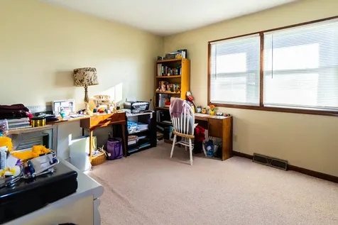 1000-1008 Carrie Avenue Rochelle IL 61068
