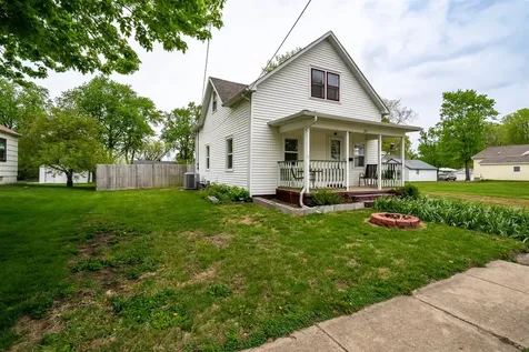 357 West 3rd Street El Paso IL 61738
