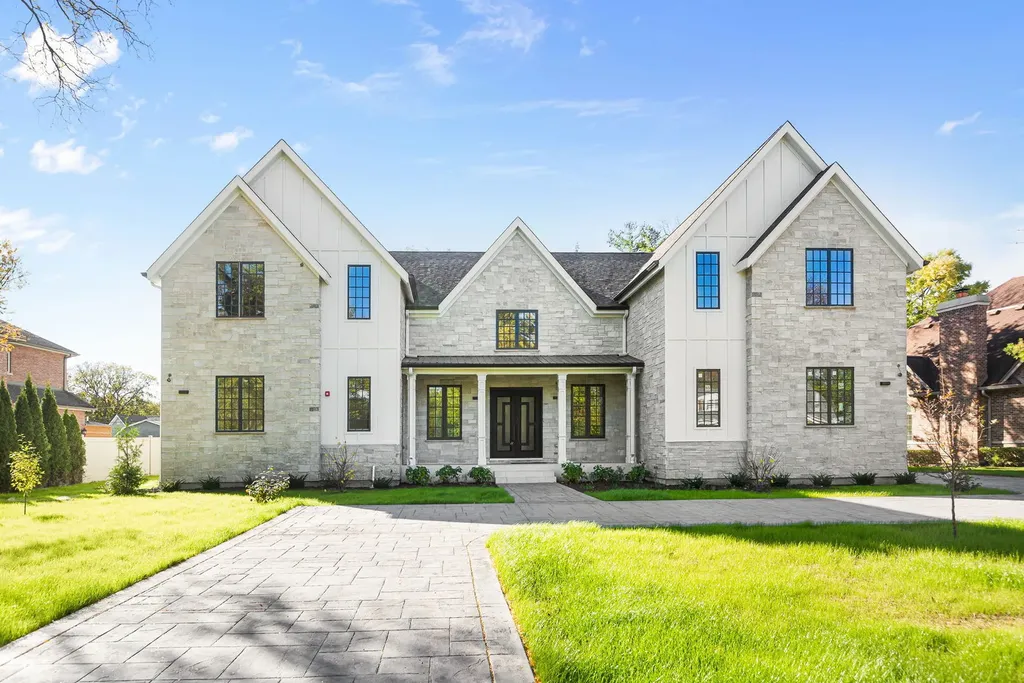 1921 Beechnut Road Northbrook IL 60062
