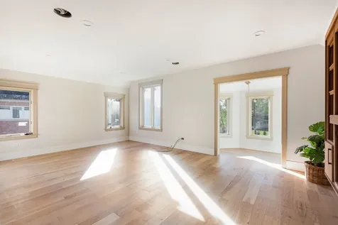1921 Beechnut Road Northbrook IL 60062