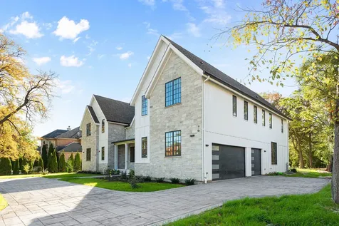 1921 Beechnut Road Northbrook IL 60062