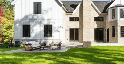 1921 Beechnut Road Northbrook IL 60062