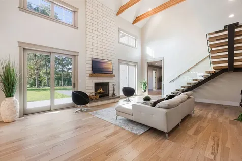 1921 Beechnut Road Northbrook IL 60062