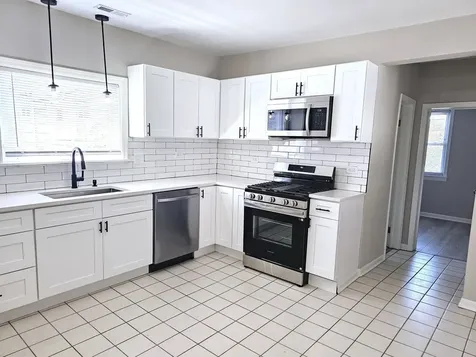 3088 South Lyman Street Chicago IL 60608