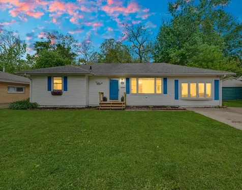 1916 Edison Street Danville IL 61832