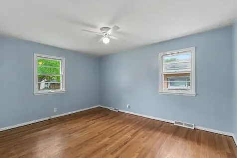 1916 Edison Street Danville IL 61832