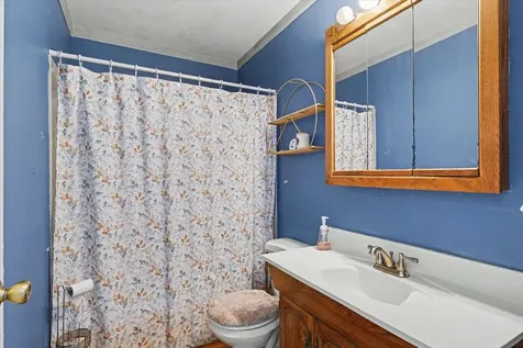 1916 Edison Street Danville IL 61832
