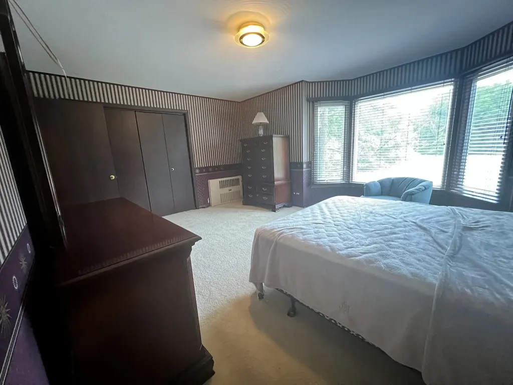 500 Thames Parkway Park Ridge IL 60068
