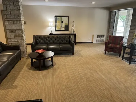 500 Thames Parkway Park Ridge IL 60068