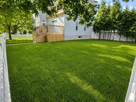 444 1ST Avenue Ottawa IL 61350