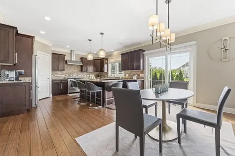 601 Oak Lane South Elgin IL 60177