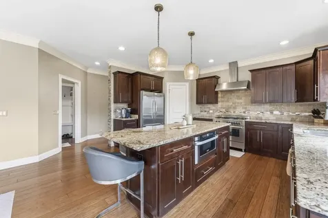 601 Oak Lane South Elgin IL 60177