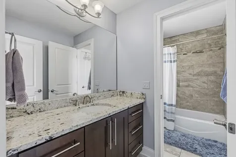 601 Oak Lane South Elgin IL 60177