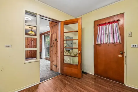 1024 Bristol Avenue Westchester IL 60154
