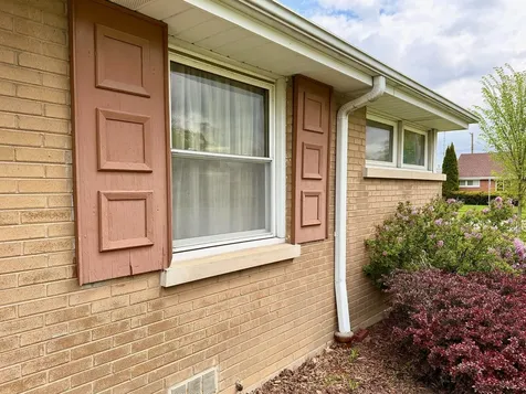 1024 Bristol Avenue Westchester IL 60154