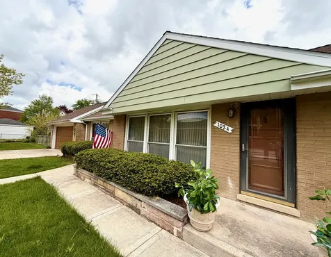 1024 Bristol Avenue Westchester IL 60154