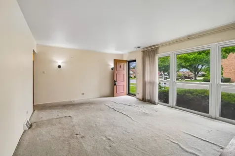 1024 Bristol Avenue Westchester IL 60154