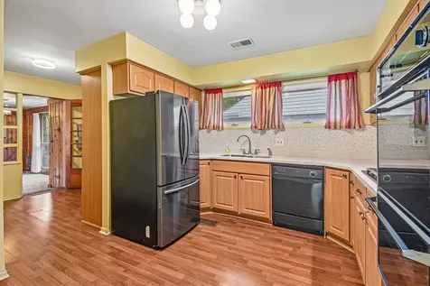 1024 Bristol Avenue Westchester IL 60154