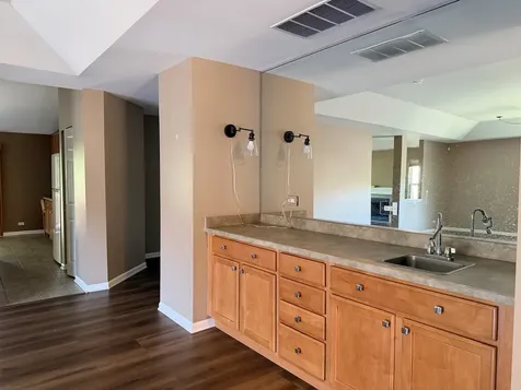 1974 Crenshaw Circle Vernon Hills IL 60061