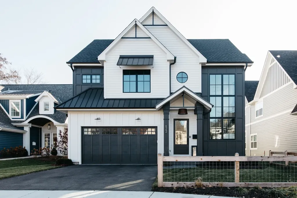 837 North Loomis Street Naperville IL 60563
