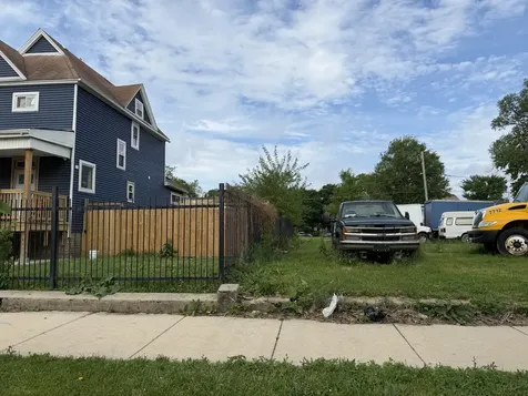 6928 South Bishop Street Chicago IL 60636