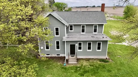 17767 2400 N Avenue Walnut IL 61376