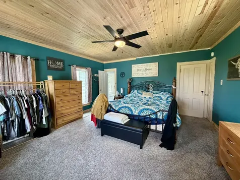 17767 2400 N Avenue Walnut IL 61376