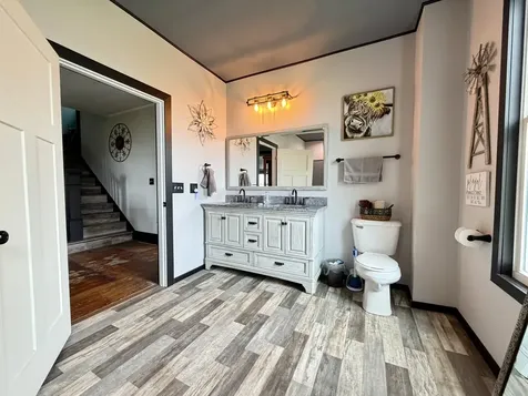 17767 2400 N Avenue Walnut IL 61376