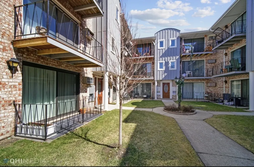 5365 North Delphia Avenue Chicago IL 60656