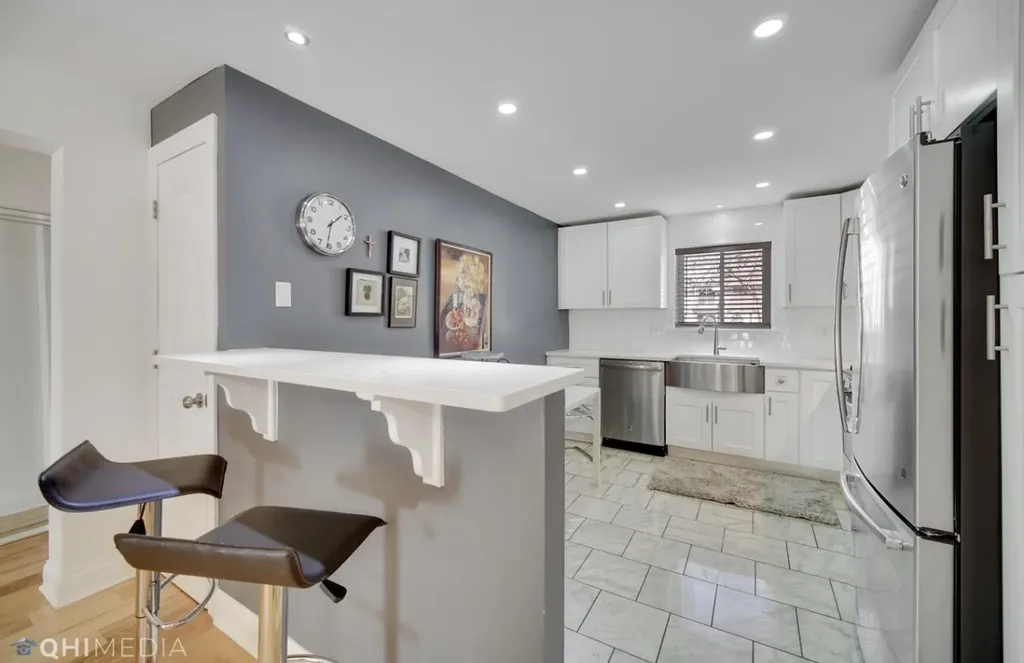 5365 North Delphia Avenue Chicago IL 60656
