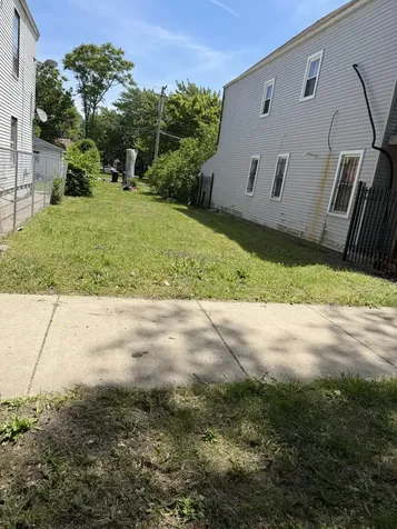 5209 South Winchester Avenue Chicago IL 60609