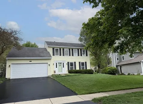 401 Aldrin Avenue Batavia IL 60510