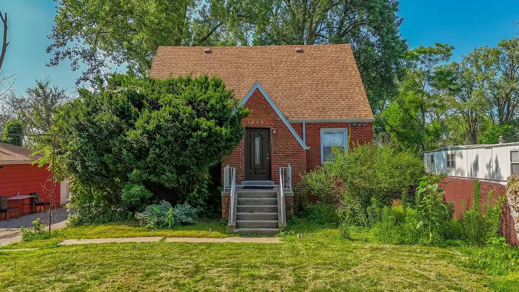 2910 East 138 Place Burnham IL 60633