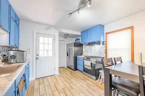 2910 East 138 Place Burnham IL 60633