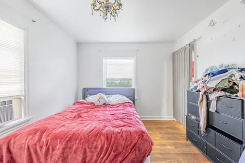 2910 East 138 Place Burnham IL 60633