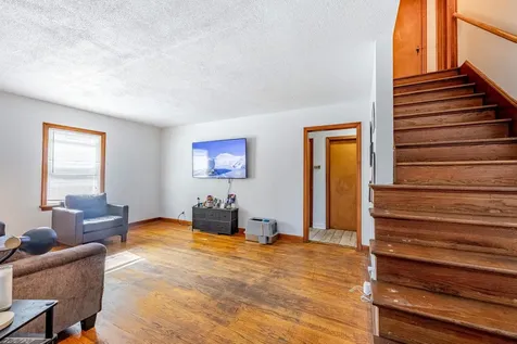 2910 East 138 Place Burnham IL 60633