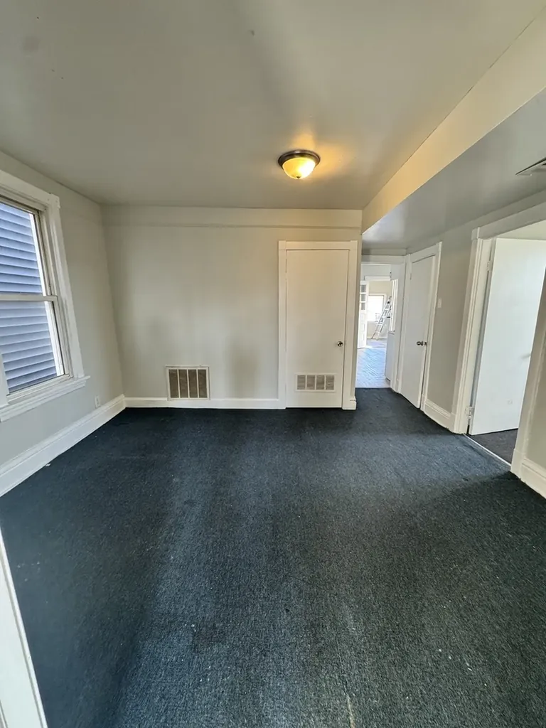 5015 North Kimberly Avenue Chicago IL 60630